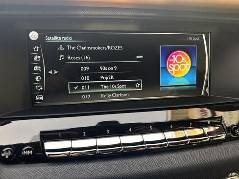 Certified 2024 Rolls-Royce Cullinan image 24