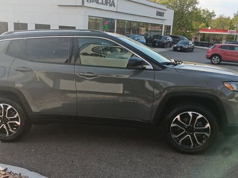 Used 2022 Jeep Compass Limited AWD/4WD image 6