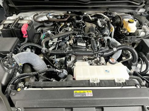Used 2024 Toyota Tacoma SR RWD image 21