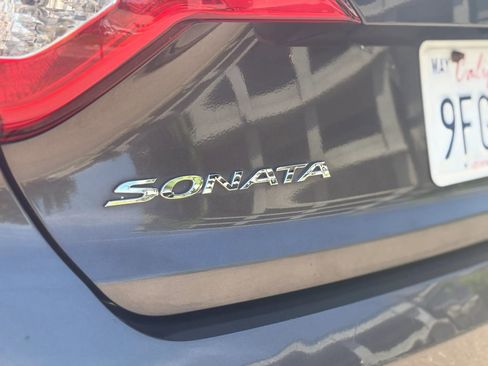 Used 2016 Hyundai Sonata SE image 24
