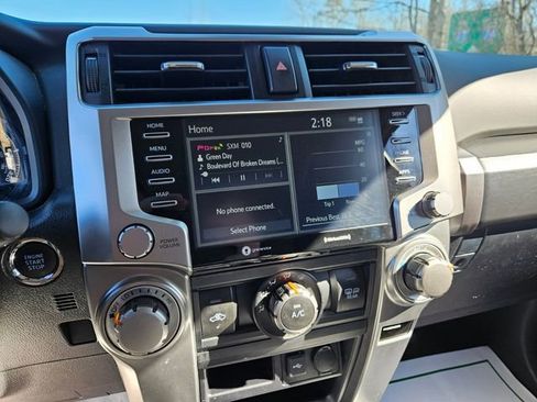 Used 2024 Toyota 4Runner SR5 image 22