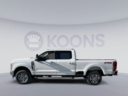 New 2026 Ford F250 Lariat w/ FX4 Off-Road Package image 2