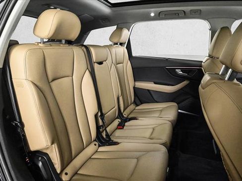 Certified 2025 Audi Q7 Premium Plus w/ Premium Plus Package image 21