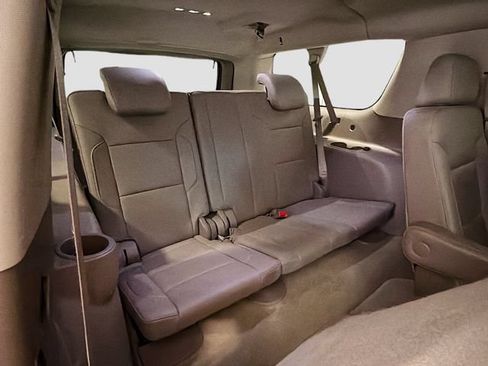 Used 2016 Chevrolet Suburban LT AWD/4WD image 26