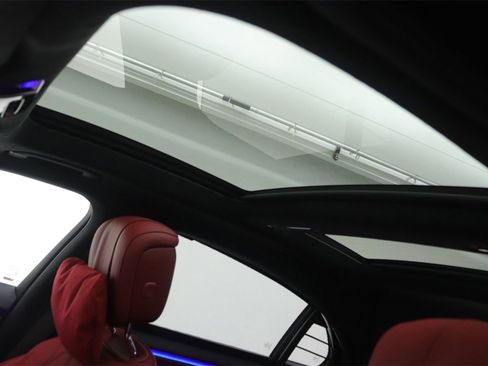 New 2026 Mercedes-Benz S 580e 4MATIC Sedan image 14