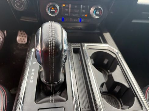 Used 2018 Ford F150 Lariat w/ Equipment Group 502A Luxury AWD/4WD image 32