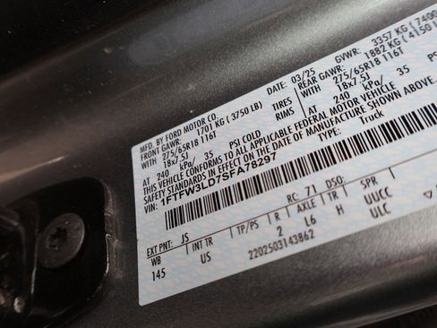 Certified 2025 Ford F150 XLT w/ Equipment Group 301A Standard image 40