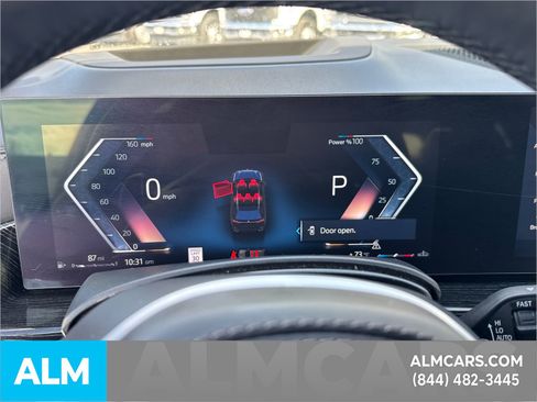 Used 2024 BMW X7 xDrive40i w/ M Sport Package image 34