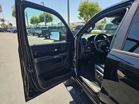 Used 2023 RAM 1500 Limited AWD/4WD image 18