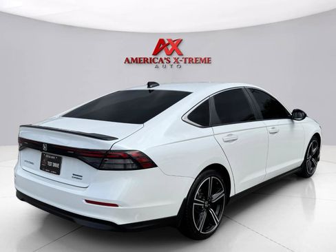 Used 2024 Honda Accord Sport image 6