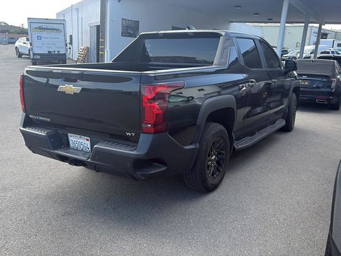 Used 2024 Chevrolet Silverado EV W/T AWD/4WD image 5