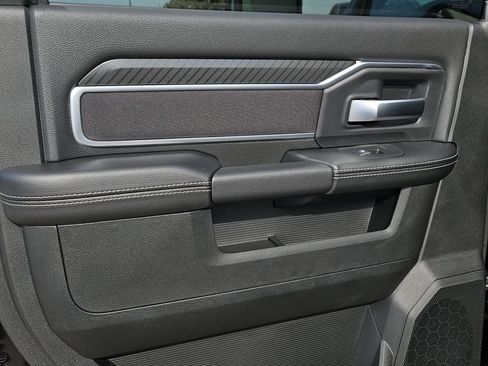 New 2026 RAM 2500 Lone Star AWD/4WD image 18