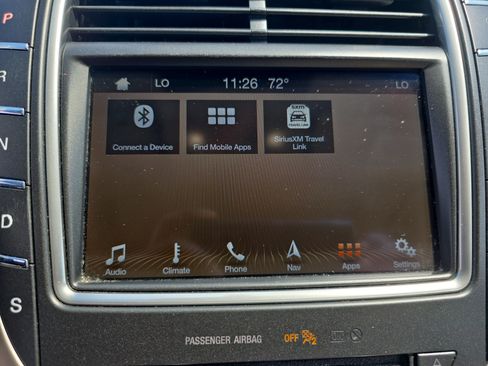 Used 2019 Lincoln Nautilus Reserve FWD image 22