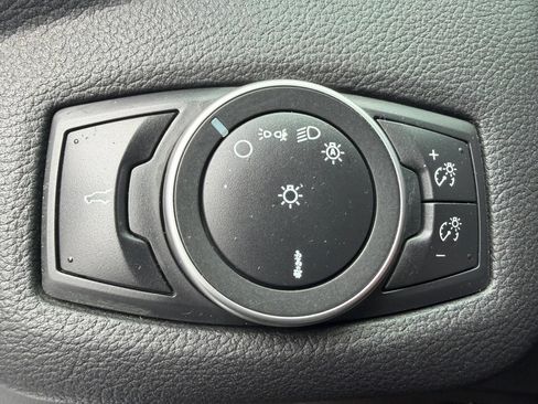 Used 2019 Ford Escape S FWD image 16
