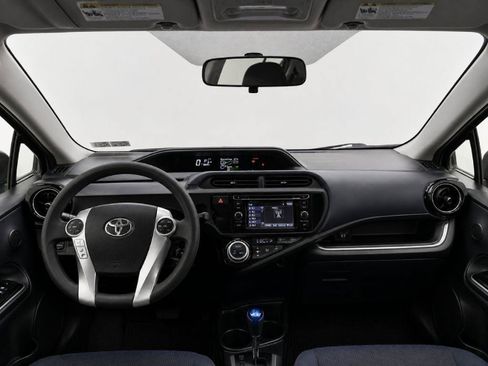 Used 2016 Toyota Prius C Two FWD image 21