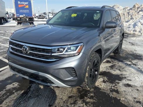 Used 2022 Volkswagen Atlas SE image 17