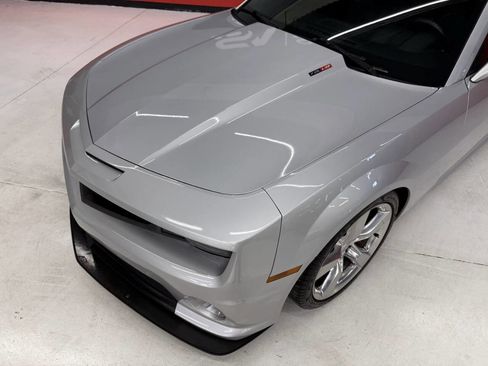 Used 2010 Chevrolet Camaro SS image 5