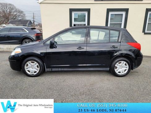 Used 2012 Nissan Versa 1.8 S w/ Plus Pkg image 7