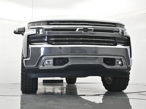 Used 2020 Chevrolet Silverado 1500 LTZ AWD/4WD image 38