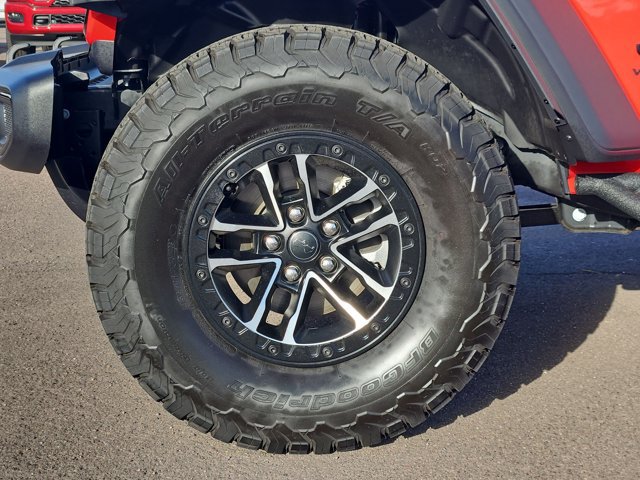 Certified 2025 Jeep Wrangler Sport AWD/4WD image 28
