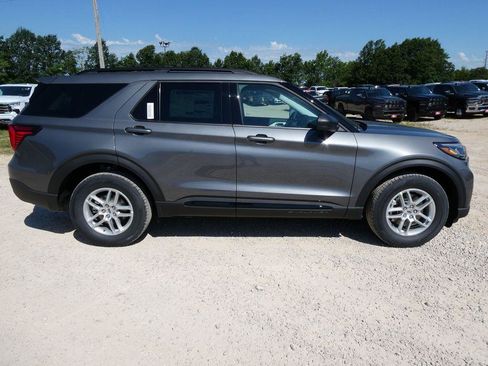 New 2026 Ford Explorer Active AWD/4WD image 4