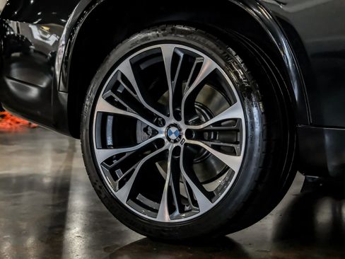 Used 2018 BMW X5 xDrive50i AWD/4WD image 60