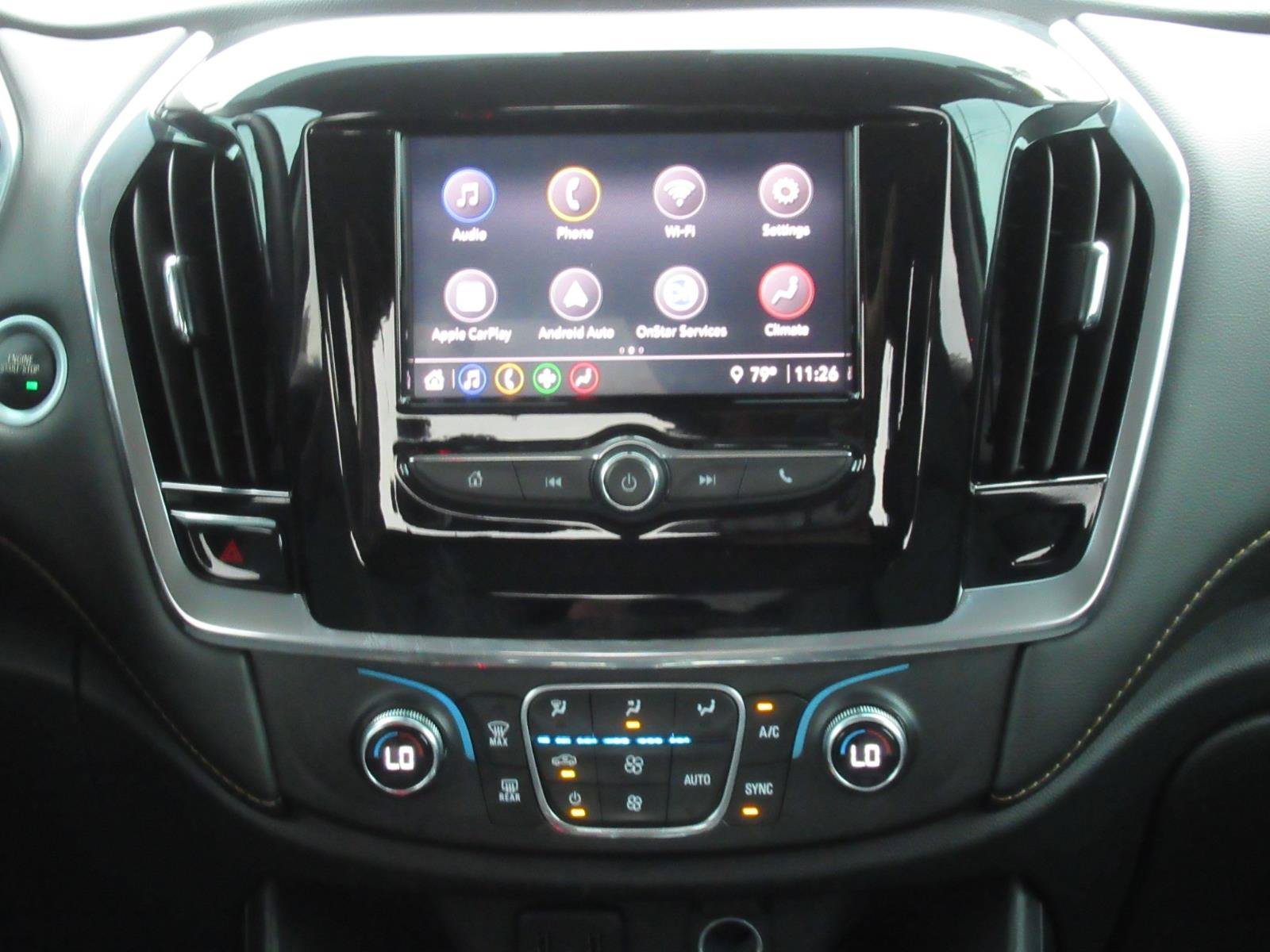 Used 2020 Chevrolet Traverse LT FWD image 17