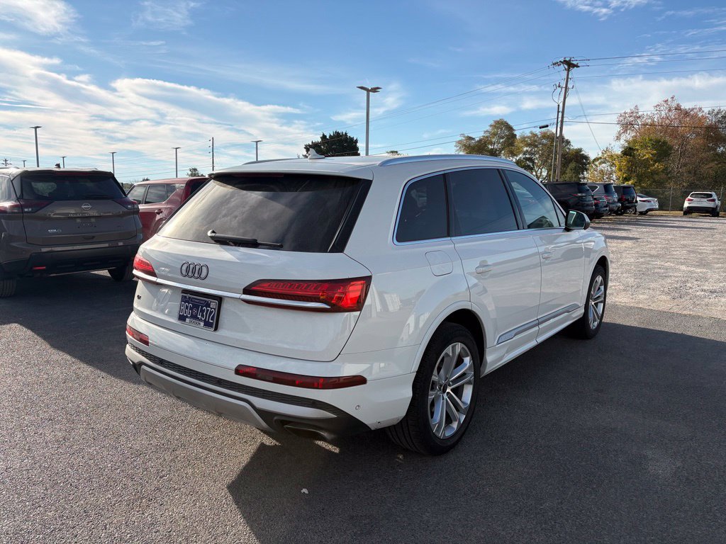 Used 2025 Audi Q7 3.0T Premium Plus AWD/4WD image 5