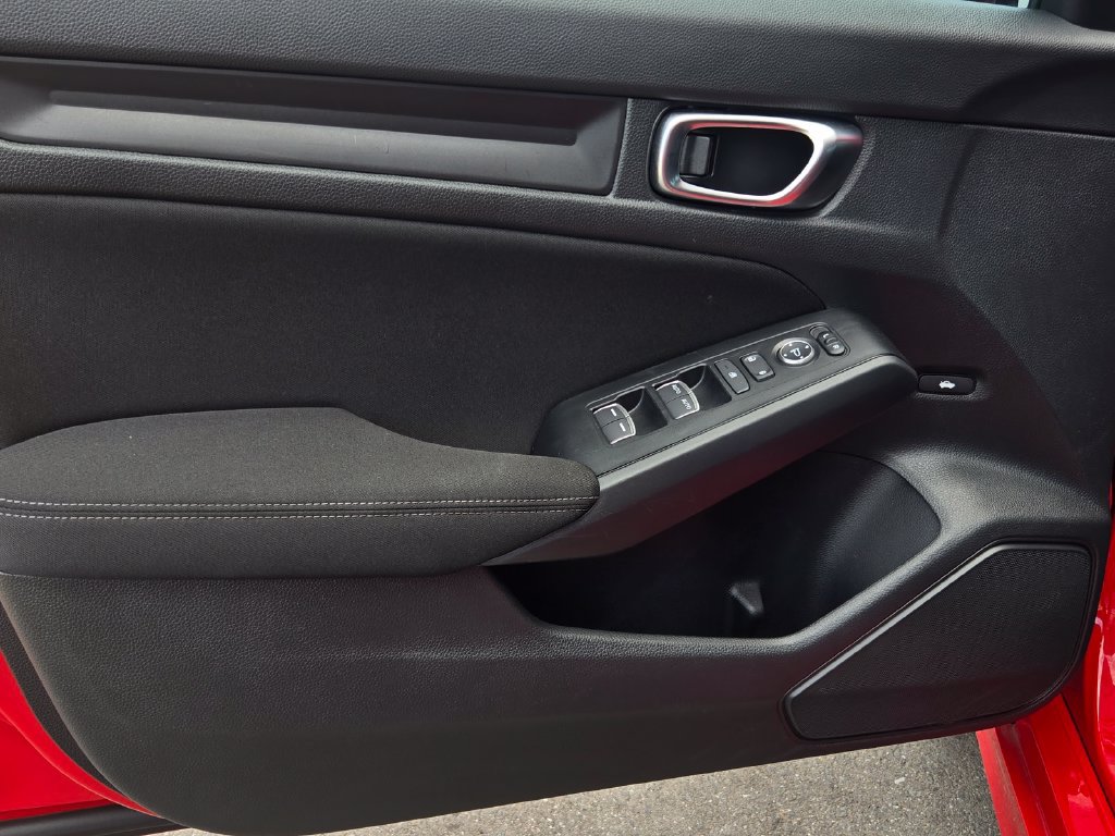 Used 2025 Honda Civic Sport image 11