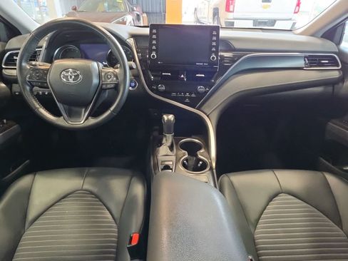 Used 2024 Toyota Camry SE AWD/4WD image 28