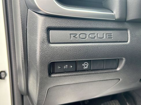 New 2026 Nissan Rogue S image 23
