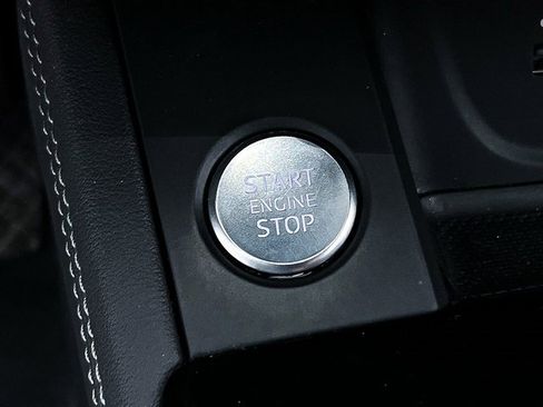 Used 2023 Audi A4 2.0T Premium Plus image 28