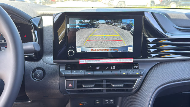Used 2026 Toyota Camry SE FWD image 24