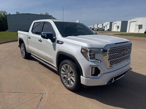 Used 2021 GMC Sierra 1500 Denali w/ Denali Ultimate Package AWD/4WD image 6