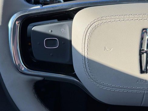 Used 2024 Lincoln Nautilus Premier w/ Equipment Group 102A image 21