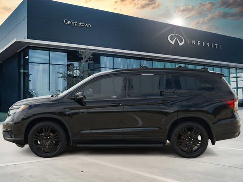 Used 2020 Honda Pilot Black Edition image 6