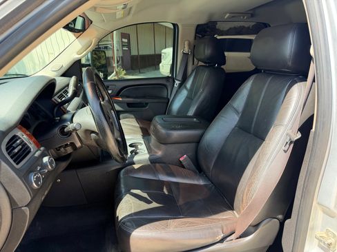 Used 2012 GMC Sierra 2500 SLT w/ SLT Convenience Package AWD/4WD image 9