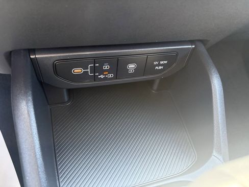 Used 2026 Kia K4 FWD image 26