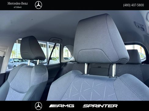 Used 2025 Toyota RAV4 XLE FWD image 16