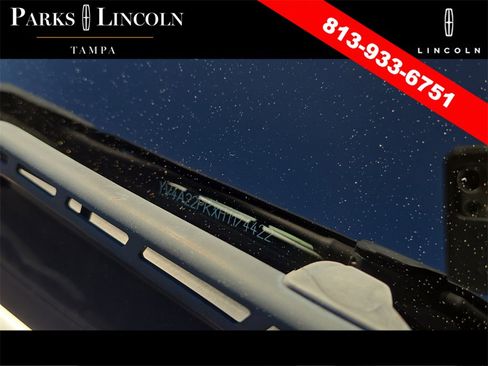 Used 2017 Volvo XC90 T6 Momentum w/ Vision Package image 8