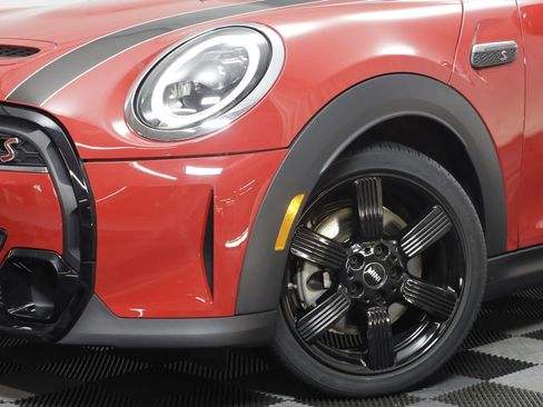 Used 2023 MINI Cooper S w/ Signature Upholstery Package FWD image 3