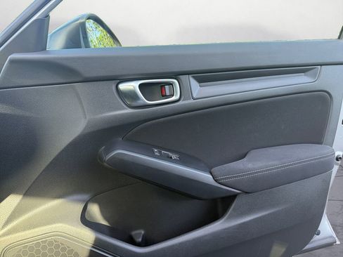 Used 2023 Honda Civic Sport image 16