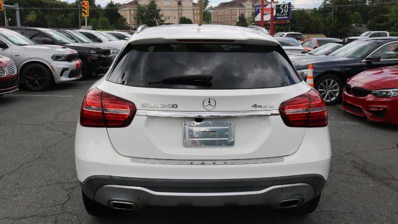 Used 2020 Mercedes-Benz GLA 250 4MATIC w/ Premium Package image 5