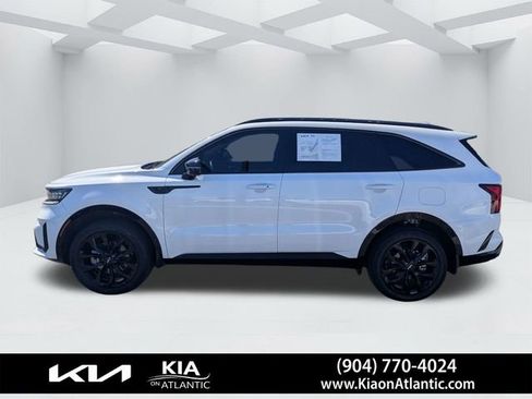 Used 2023 Kia Sorento SX image 6