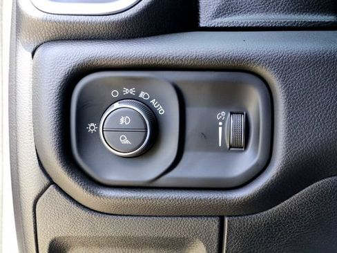 Used 2025 RAM 1500 Lone Star AWD/4WD image 21