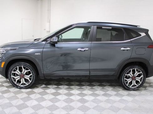 Used 2023 Kia Seltos SX image 6