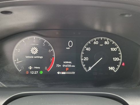 Certified 2025 Honda HR-V Sport image 14