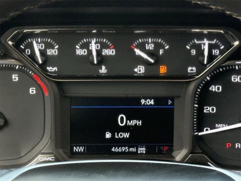 Certified 2023 GMC Sierra 2500 SLE w/ SLE Convenience Package image 15