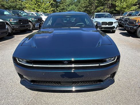 Used 2025 Dodge Charger Daytona Scat Pack w/ Track Pack AWD/4WD image 3