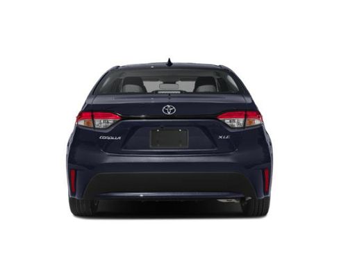 Used 2022 Toyota Corolla XLE FWD image 5